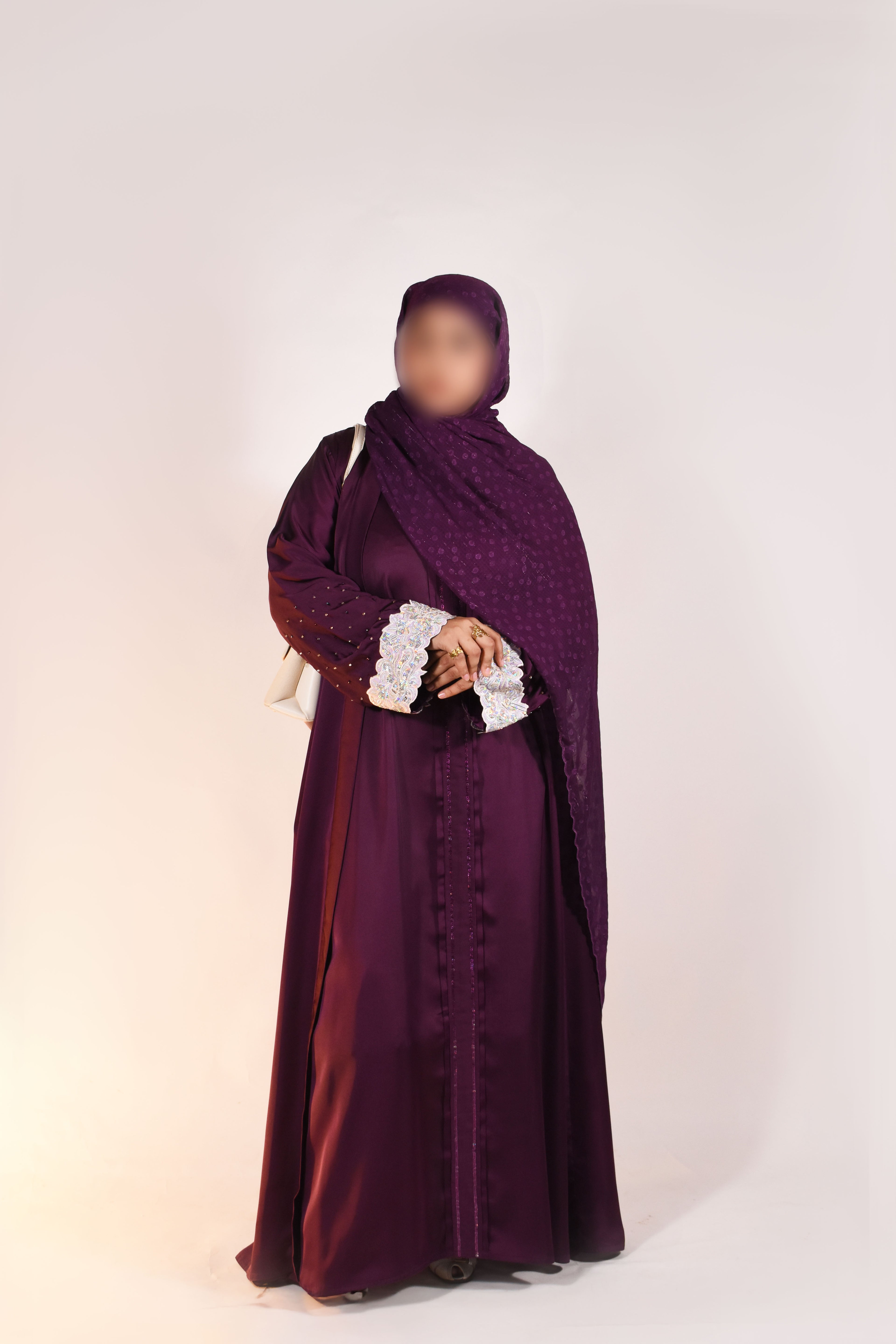 Yāghut-e-Shab - Midnight Ruby