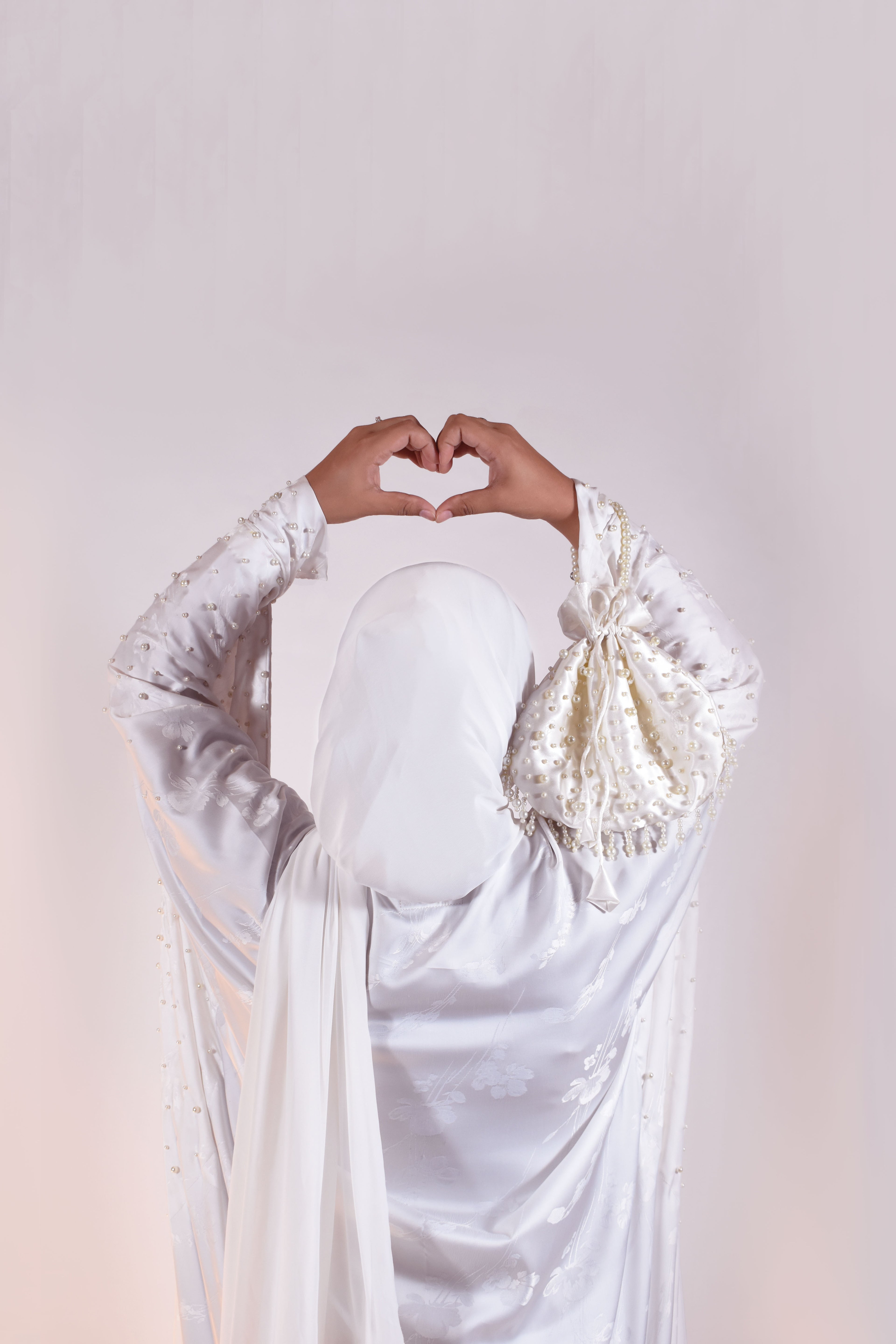 Mahtāb-Rokh - Moonlit Beauty