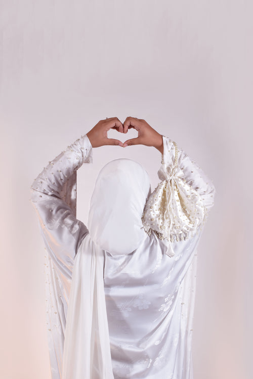 Mahtāb-Rokh - Moonlit Beauty